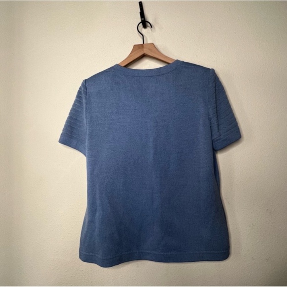 St. John Short Button Up Sweater Top, Blue, size 6 - Picture 3 of 5
